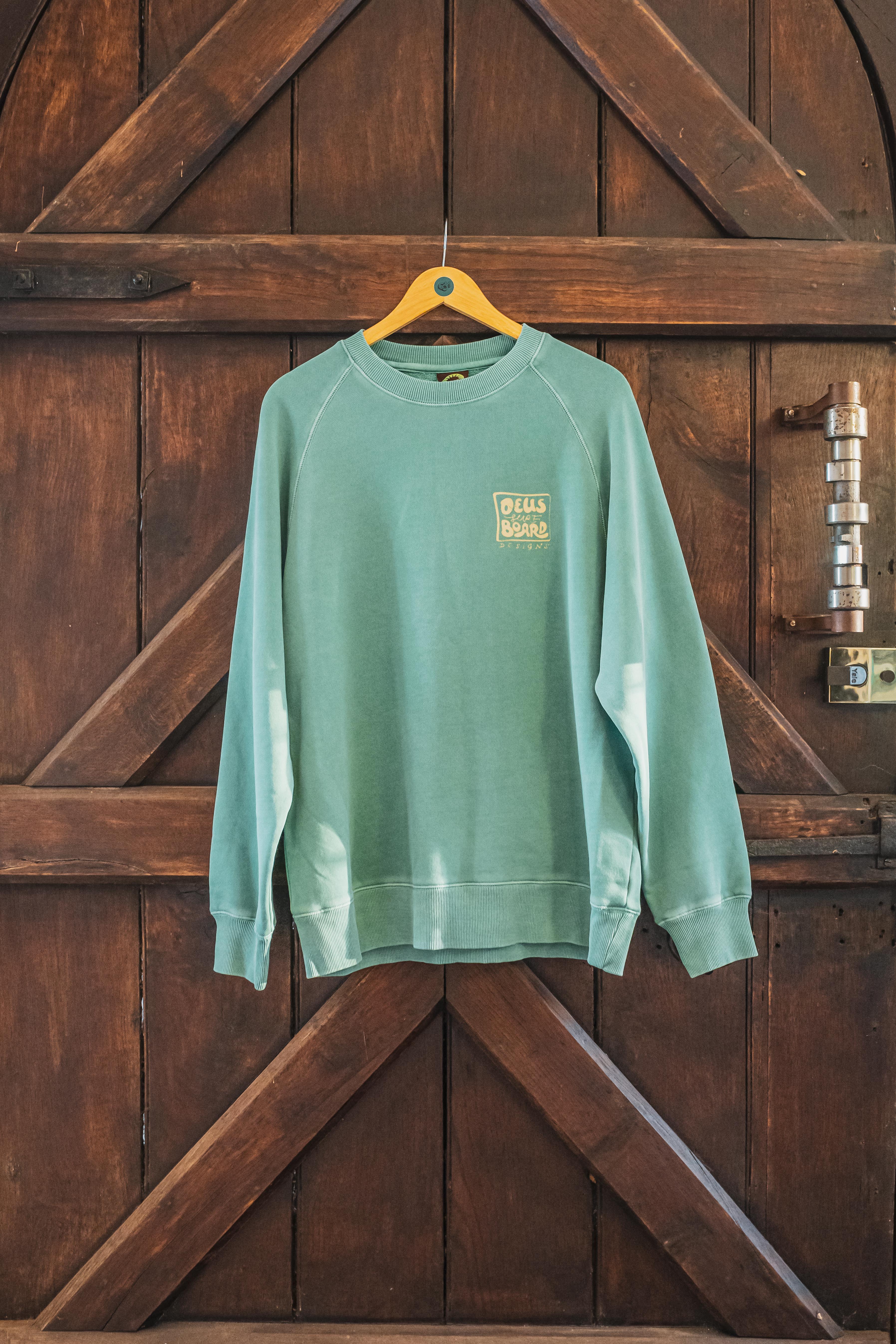 DEUS. Penzance Reverse Crew. Green