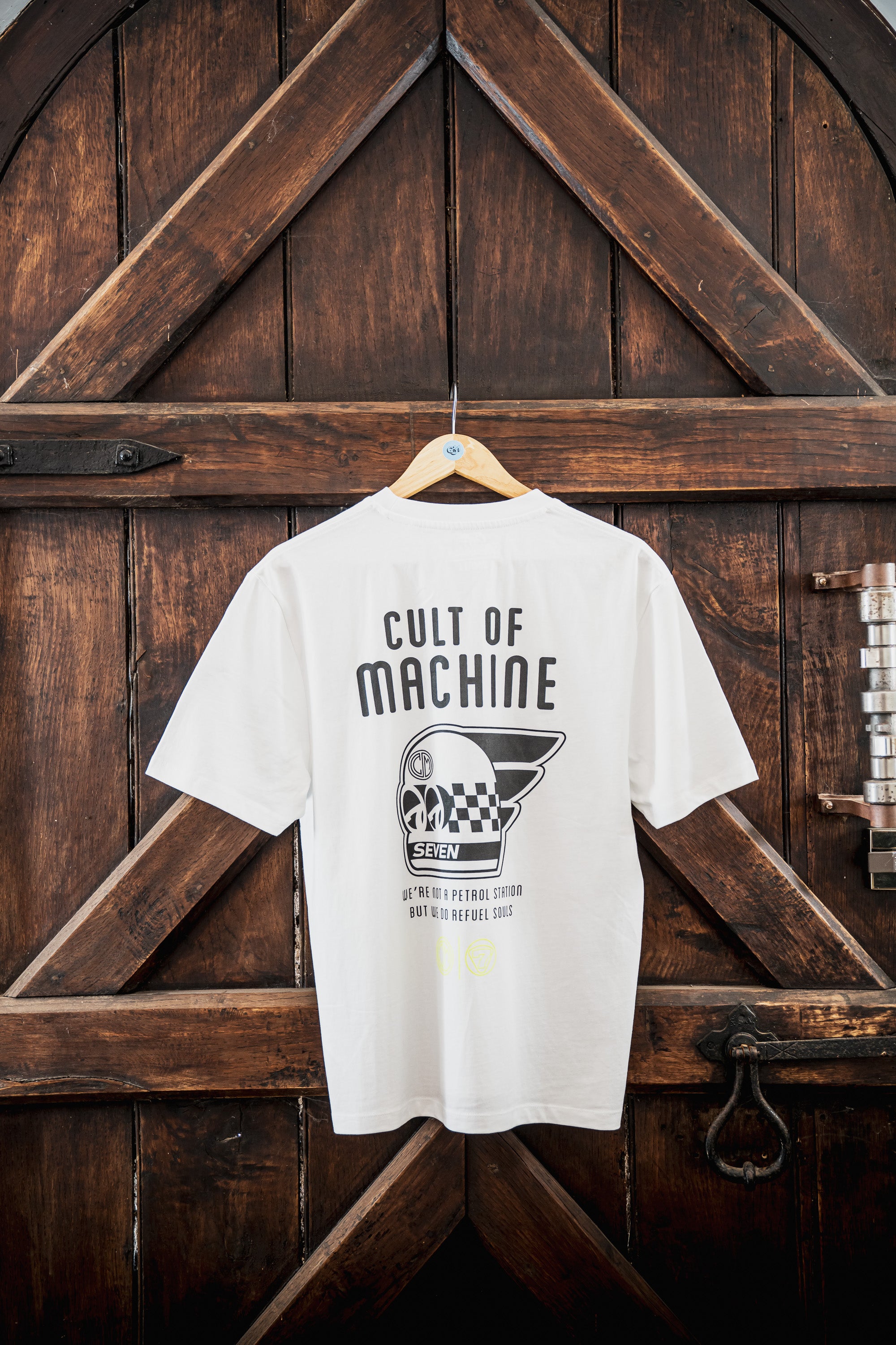 COM X CATERHAM. Tee. White