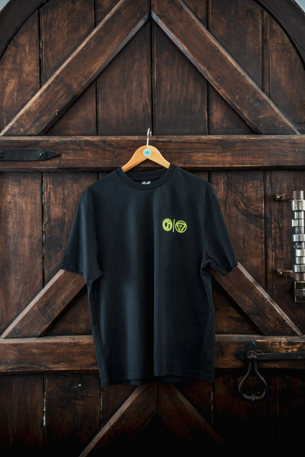 CULT x Caterham. Tee. Black