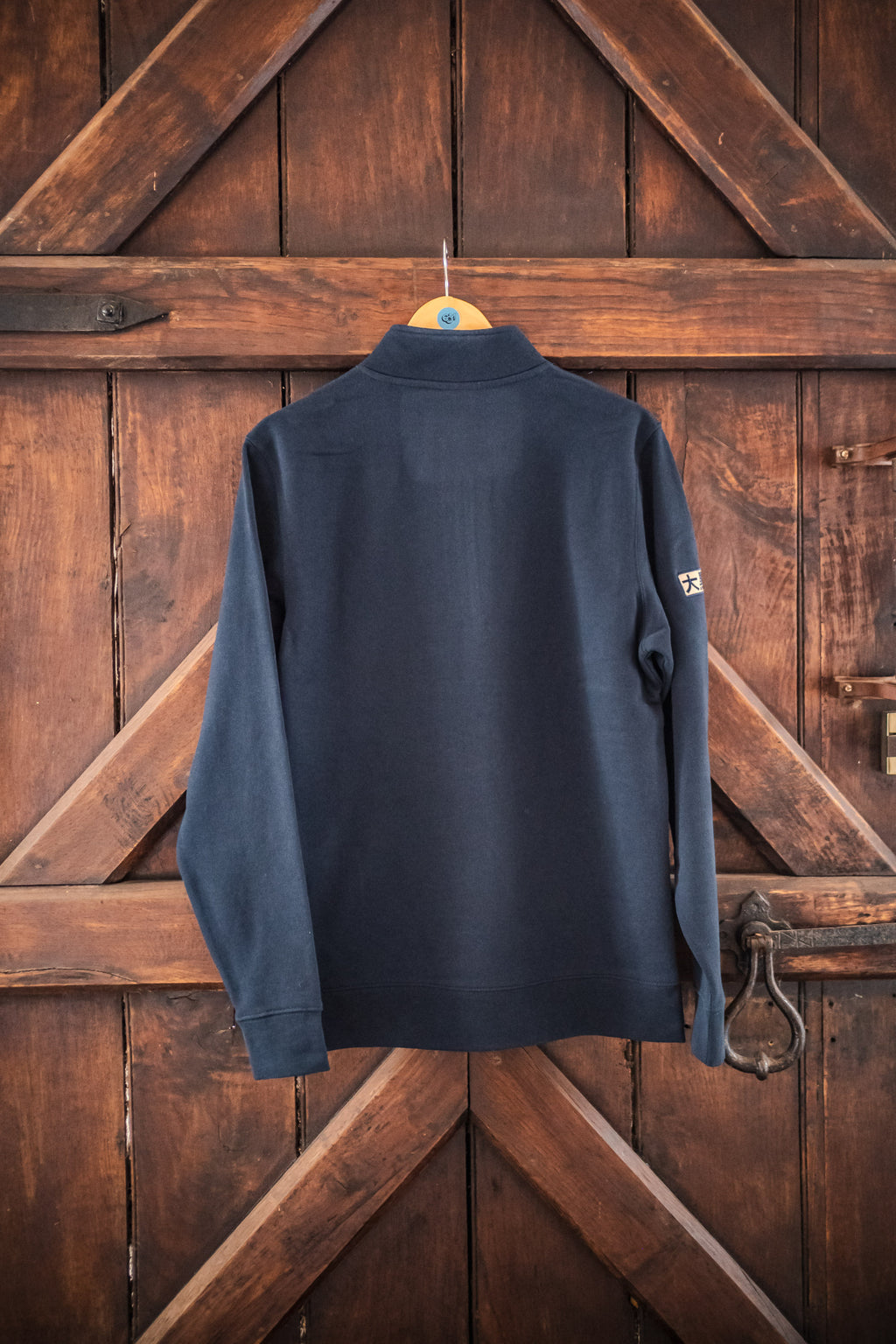Daikoku. Quarter zip. Navy.