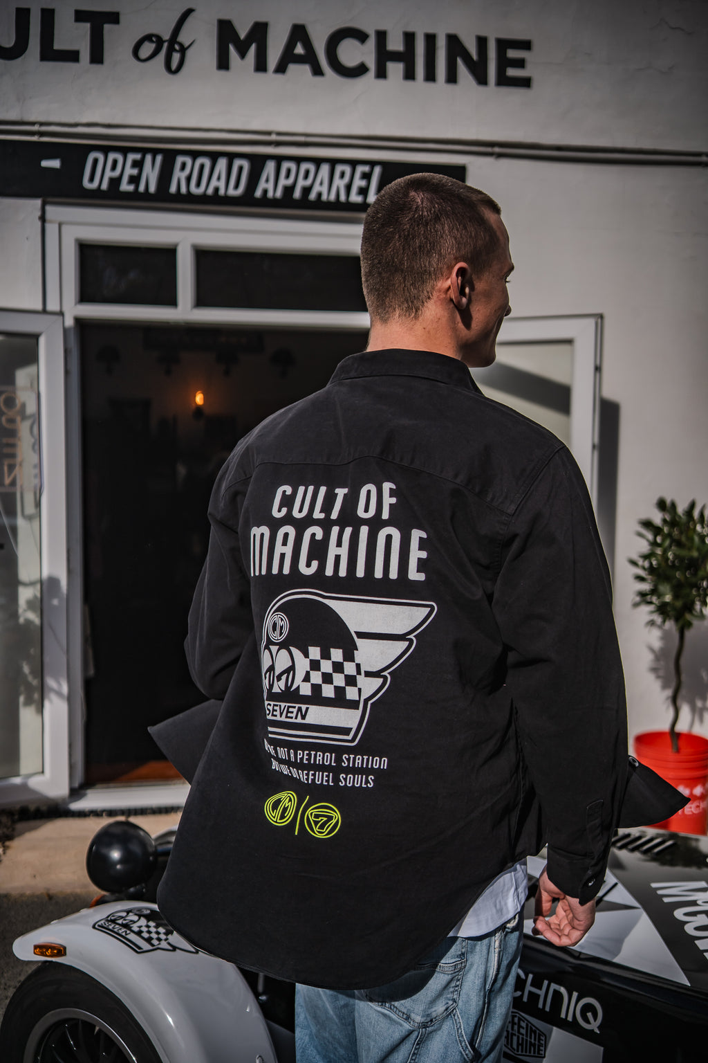 CULT x Caterham. Heavy Shirt. Black